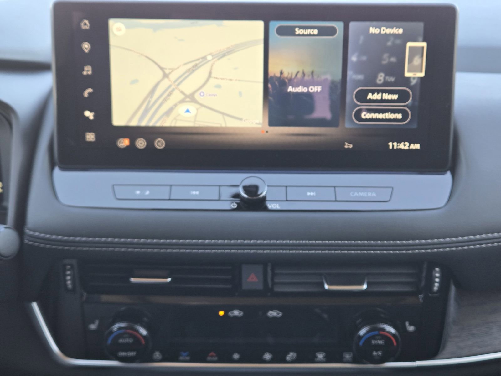 New 2026 Nissan Rogue Platinum image 15