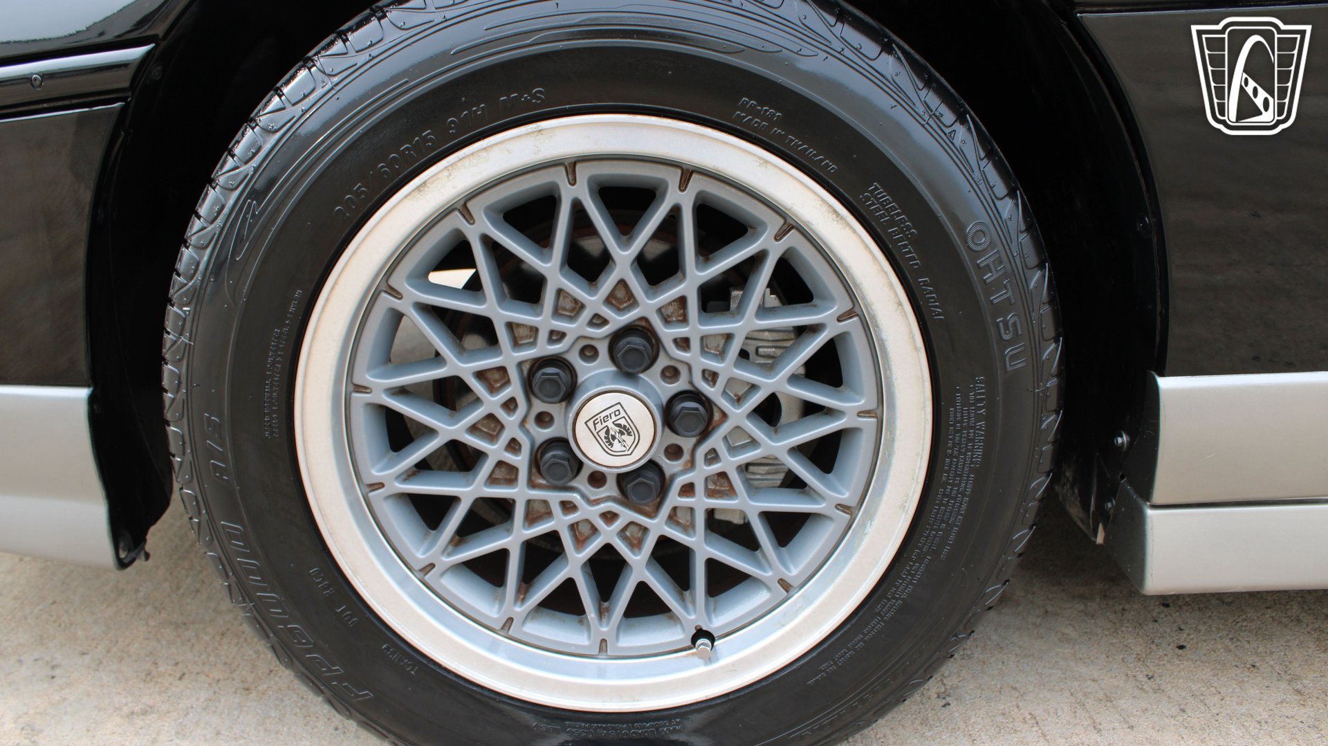 Used 1987 Pontiac Fiero GT RWD image 8