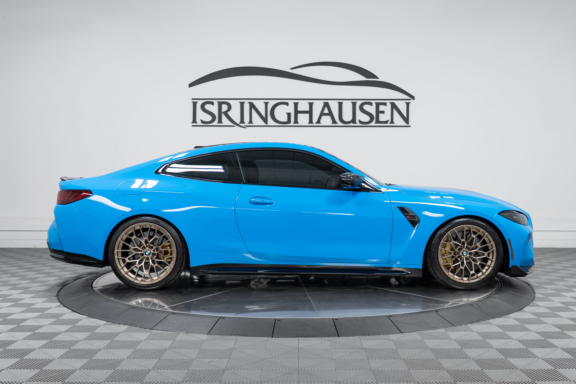 Used 2025 BMW M4 CS AWD/4WD image 4
