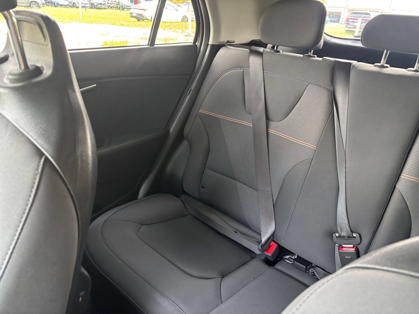 Used 2026 Kia Niro LX FWD image 39