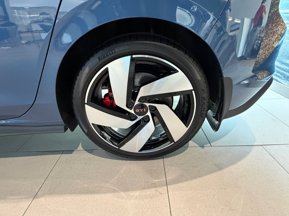 New 2026 Volkswagen Golf S FWD image 22