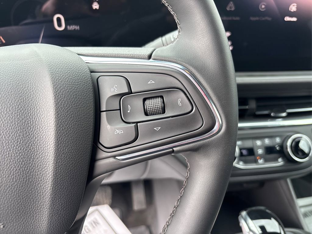 Used 2024 Buick Envista Preferred w/ Convenience I Package image 27