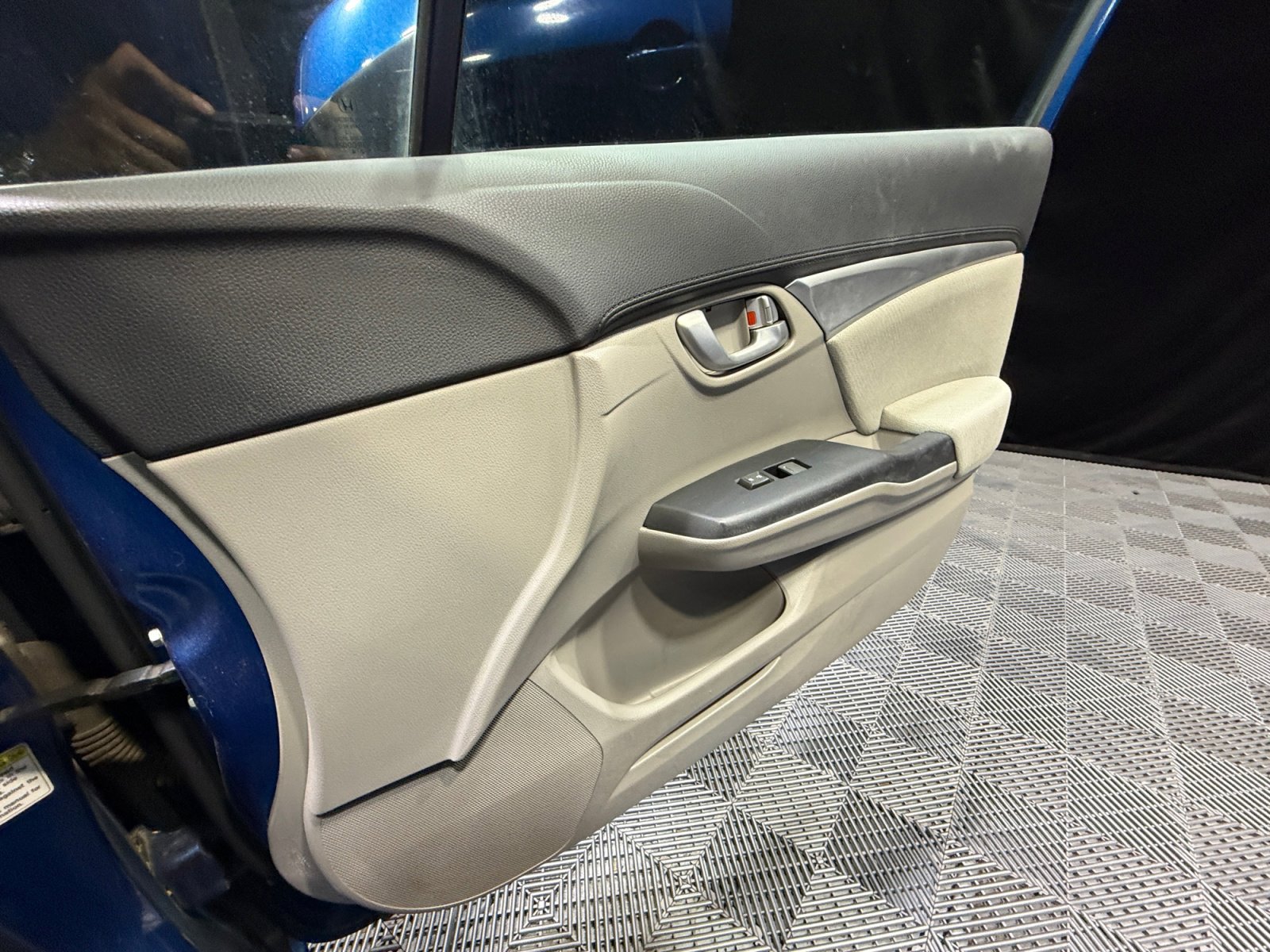 Used 2013 Honda Civic EX image 16