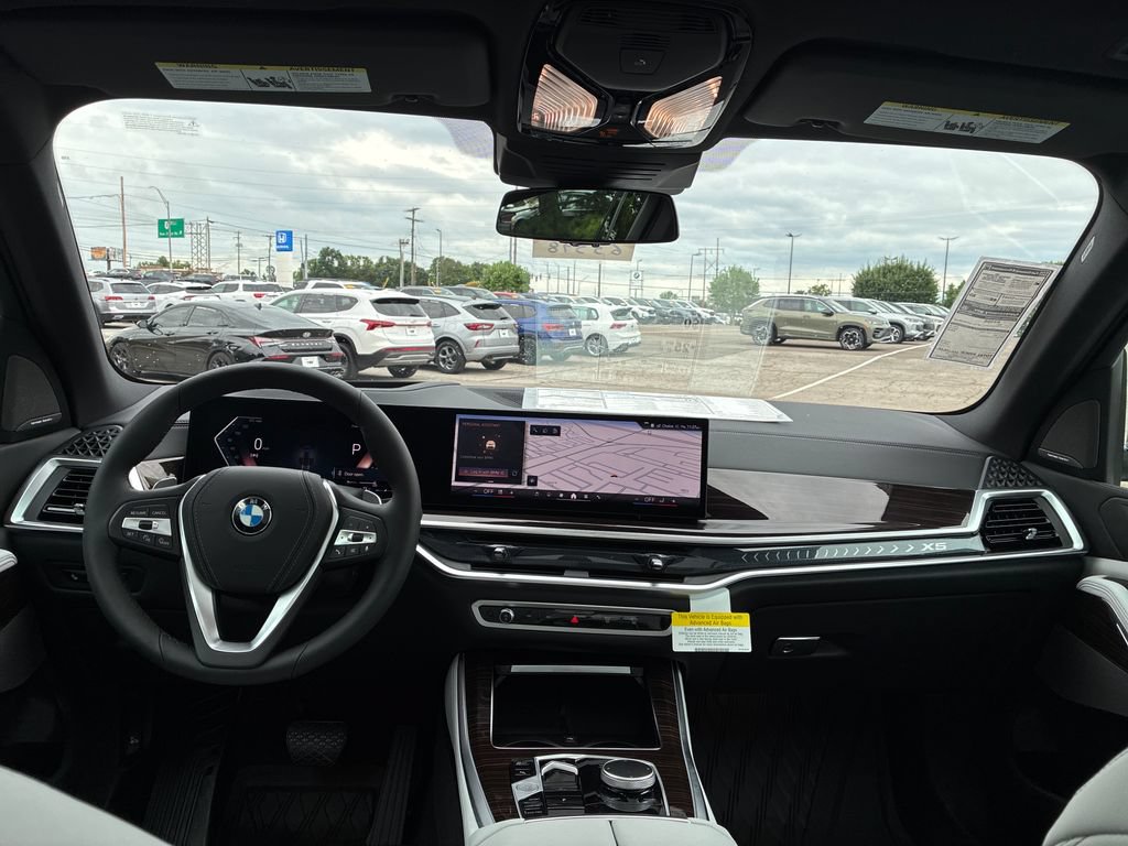 New 2026 BMW X5 xDrive40i AWD/4WD image 18