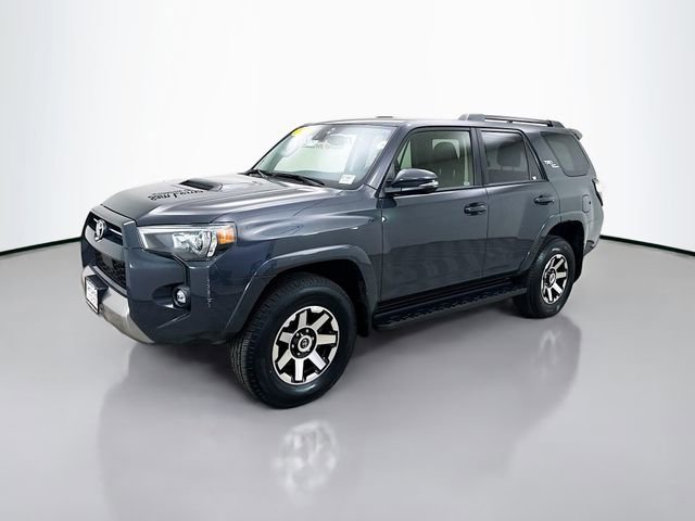 Used 2024 Toyota 4Runner TRD Off-Road Premium image 3