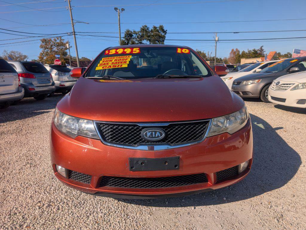 Used 2010 Kia Forte SX image 2