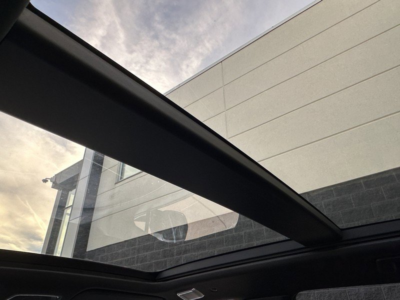 New 2026 Cadillac Lyriq V w/ LPO, Floor Liner Package image 9