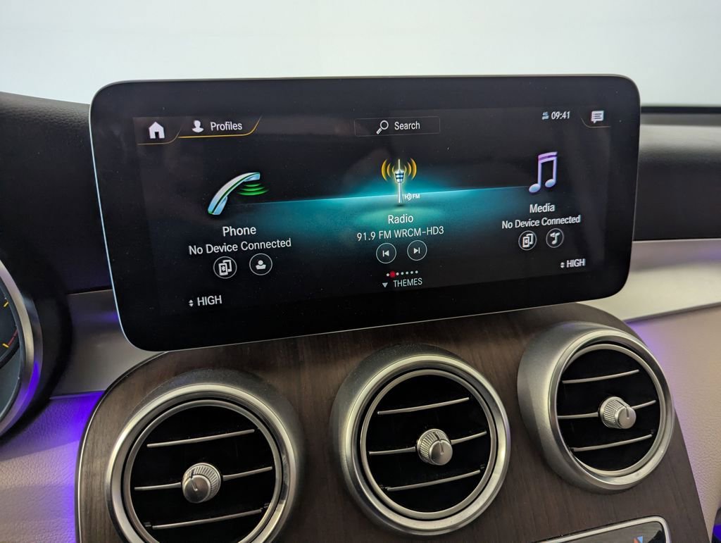 Used 2020 Mercedes-Benz GLC 300 image 9