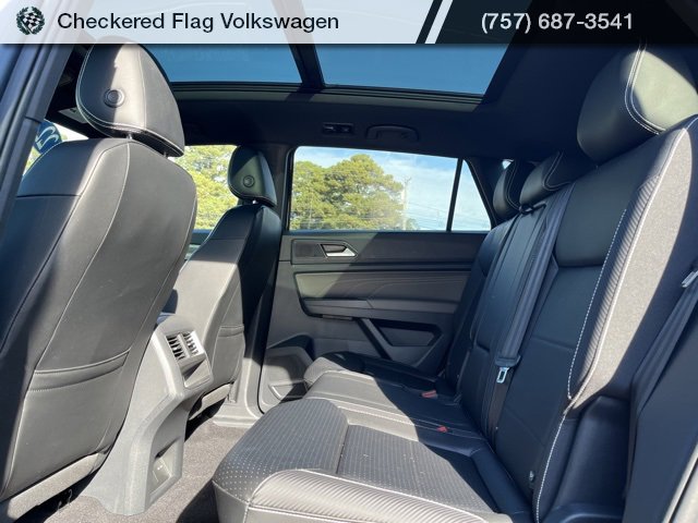 Used 2022 Volkswagen Atlas Cross Sport SE image 27