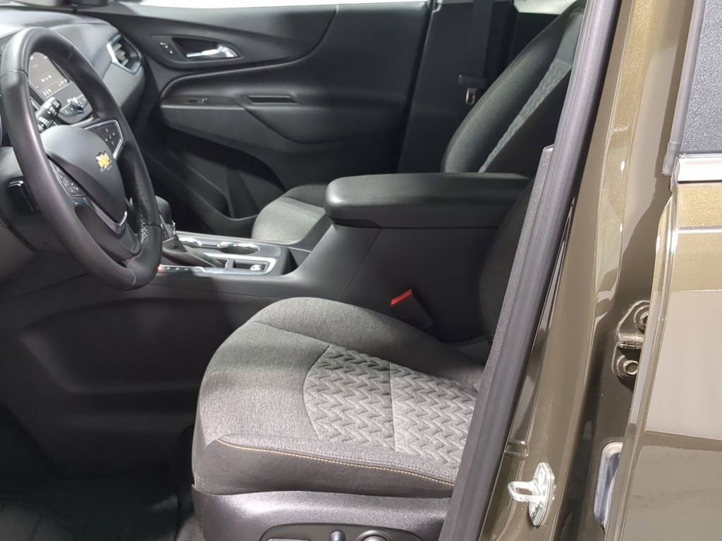 Used 2023 Chevrolet Equinox LT FWD image 20