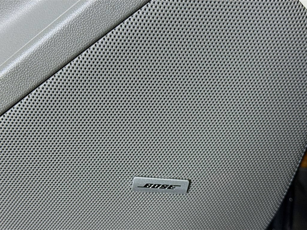 Used 2025 Cadillac XT6 Premium Luxury w/ LPO, Floor Liner Package AWD/4WD image 12