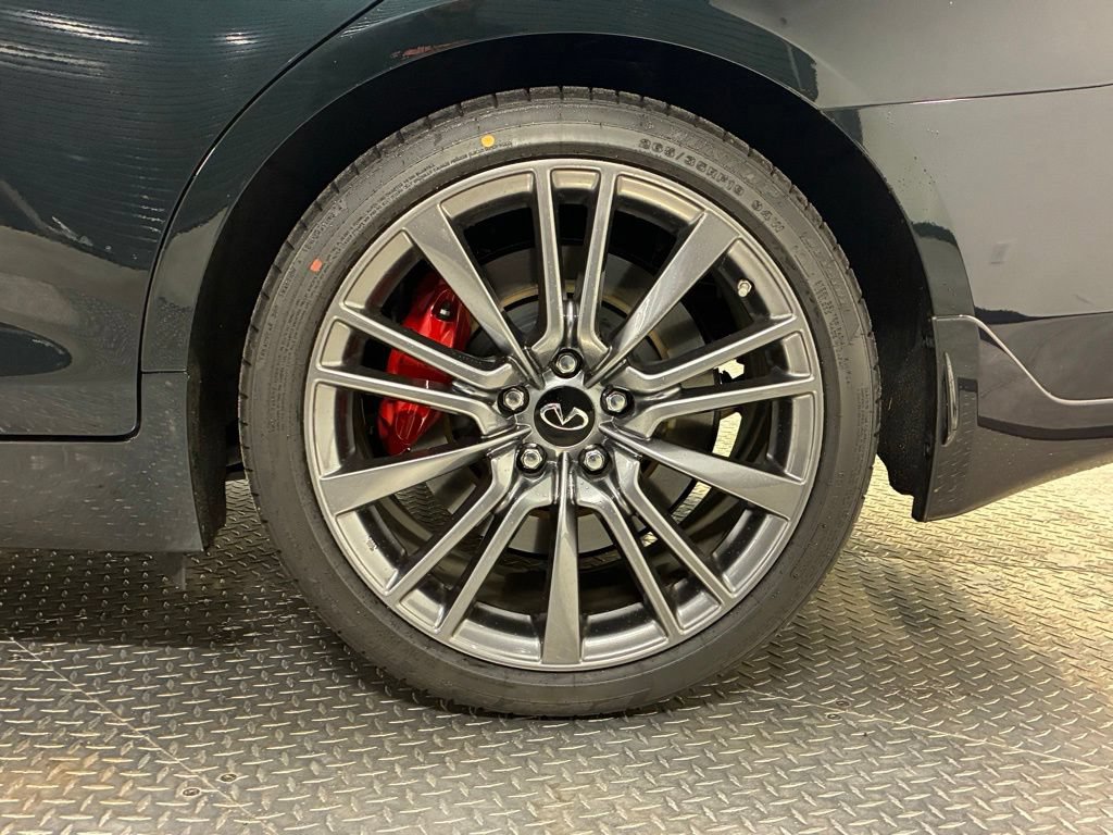 Used 2024 INFINITI Q50 Red Sport 400 w/ Black Opal Edition RWD image 19
