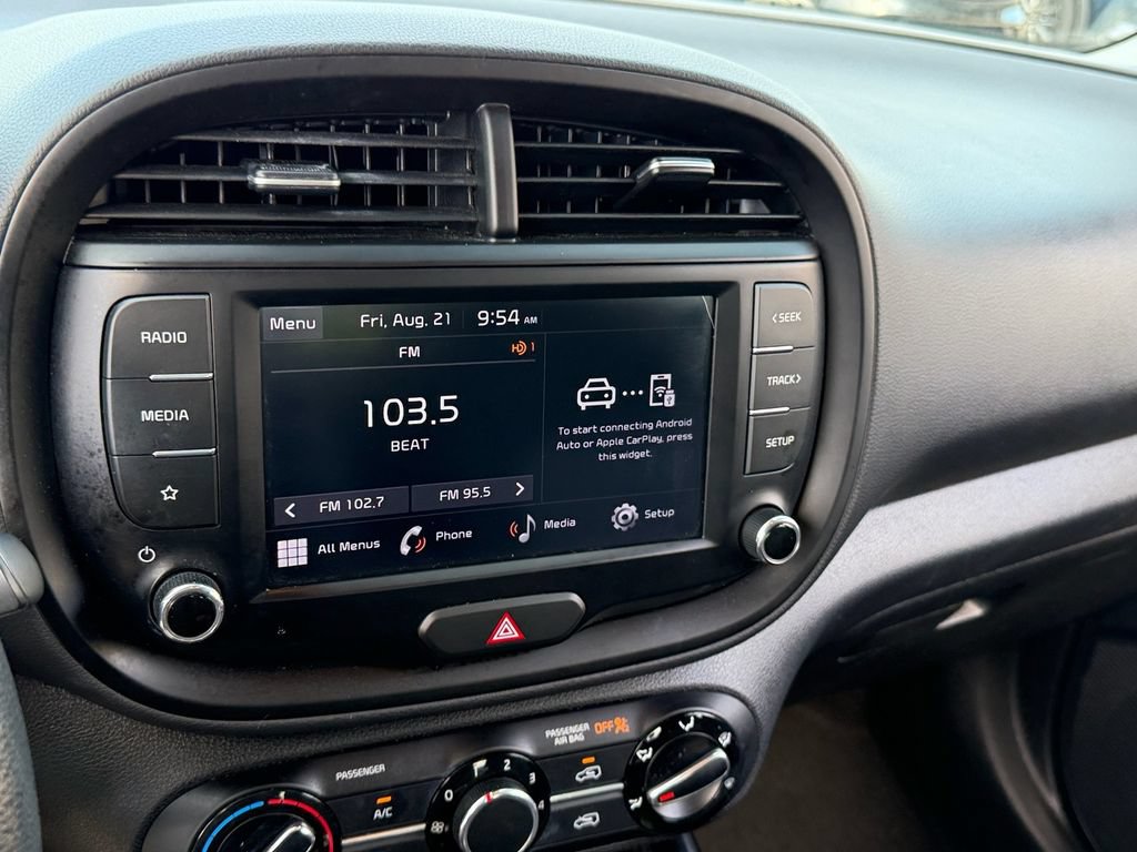Used 2022 Kia Soul LX w/ Technology Package FWD image 21