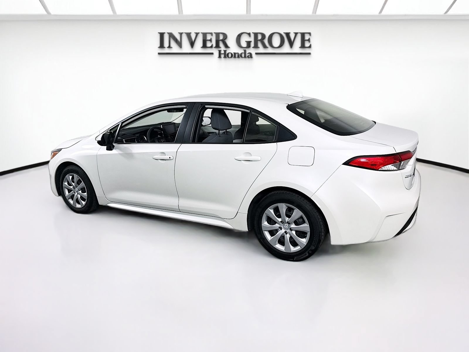 Used 2020 Toyota Corolla LE FWD image 7