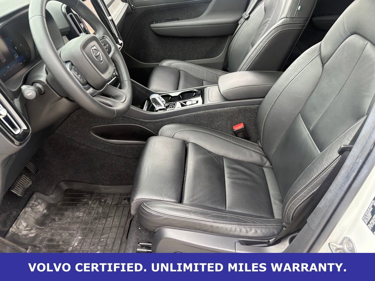 Certified 2023 Volvo XC40 B5 Plus w/ Driver Assist Package image 28