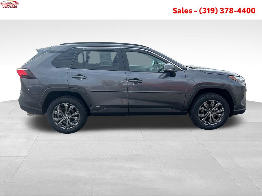Certified 2022 Toyota RAV4 XLE Premium image 8