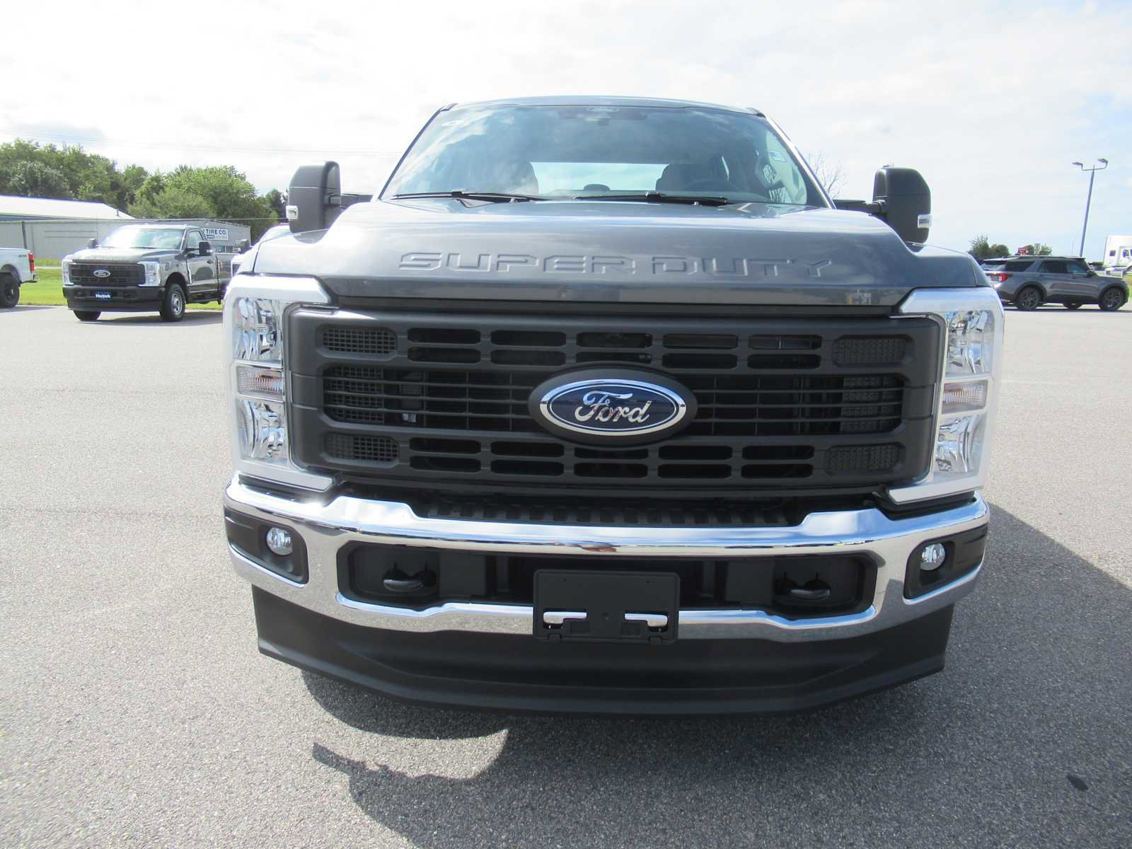 New 2026 Ford F250 XL w/ XL Chrome Package image 2