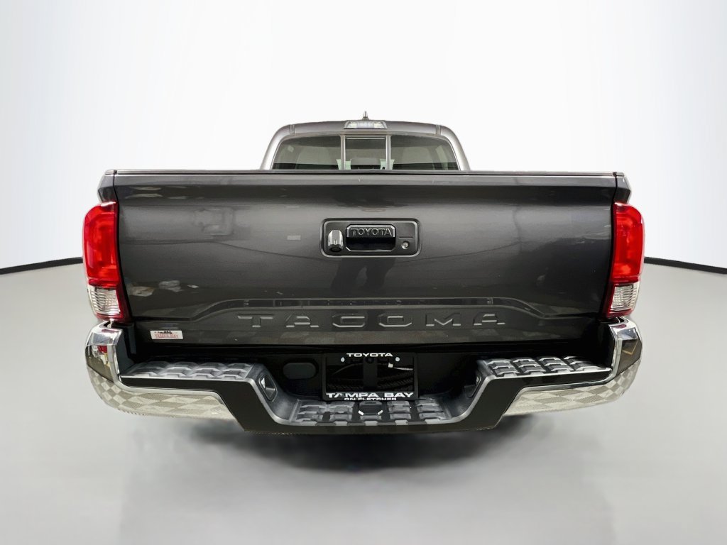 Used 2023 Toyota Tacoma SR5 RWD image 4