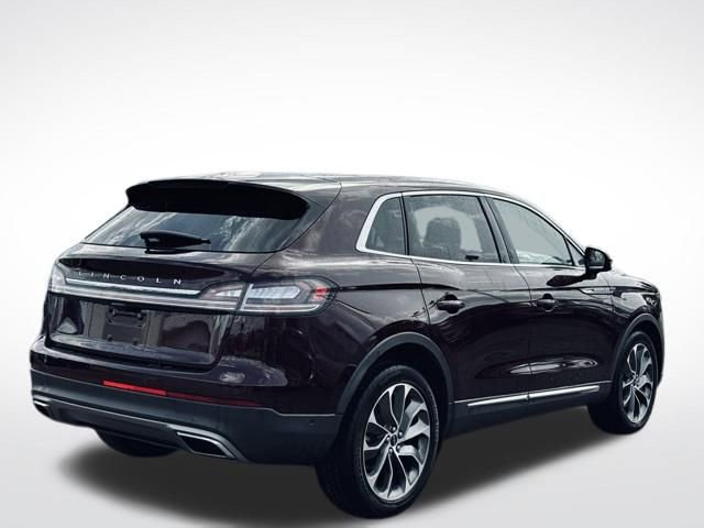 Used 2022 Lincoln Nautilus Reserve image 6