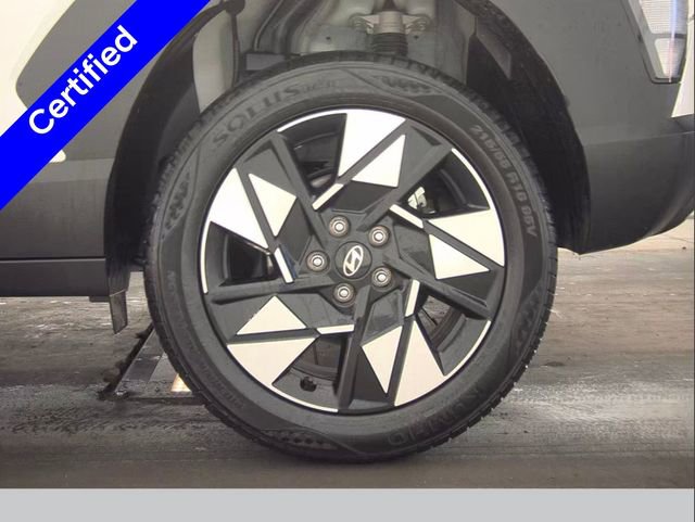 Certified 2025 Hyundai Kona SEL image 10