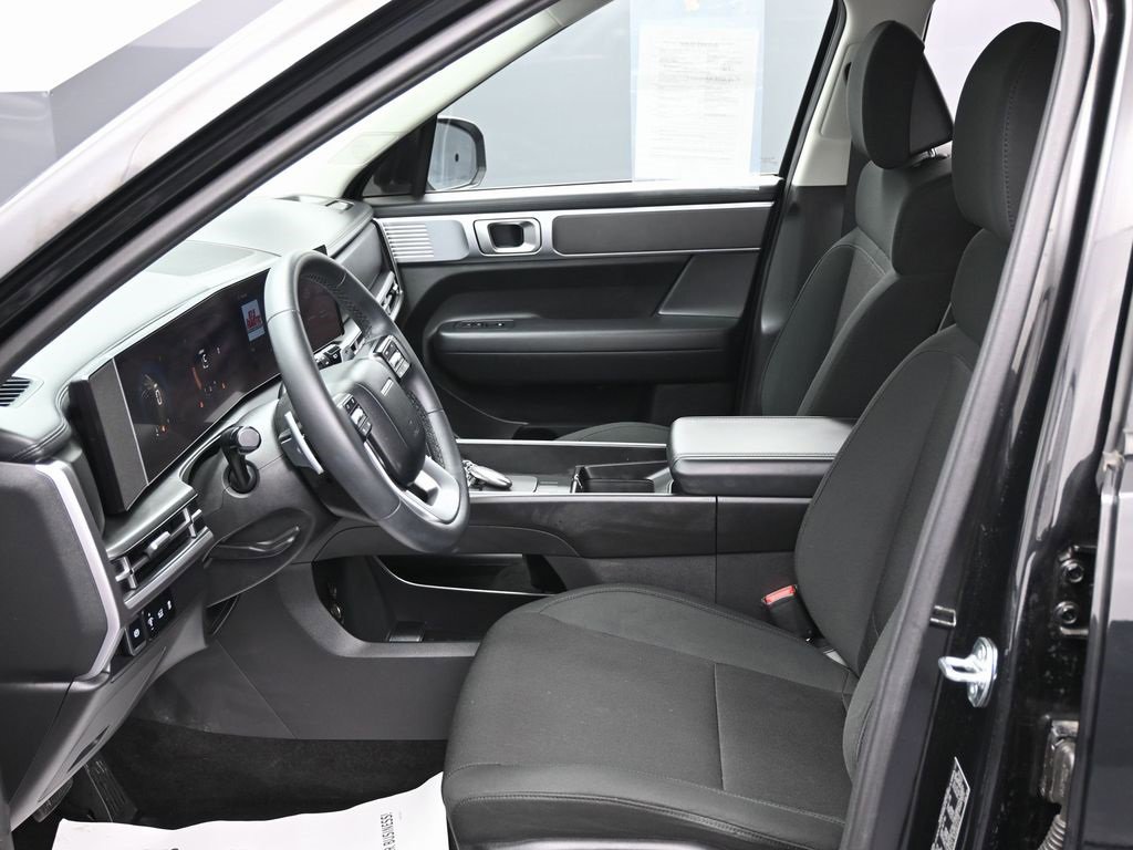 Used 2024 Hyundai Santa Fe SE image 17