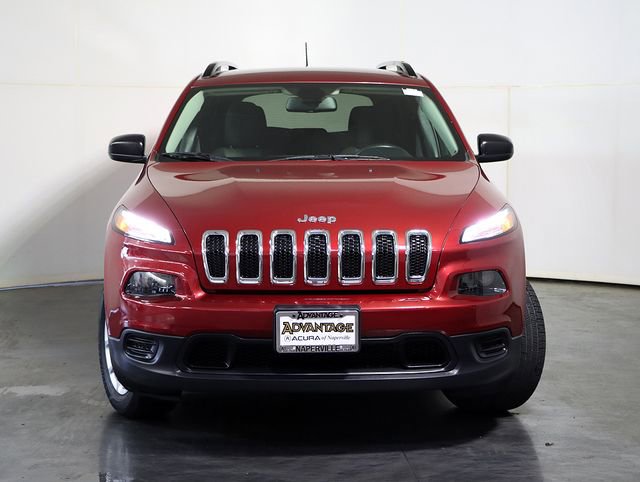 Used 2017 Jeep Cherokee Sport image 9