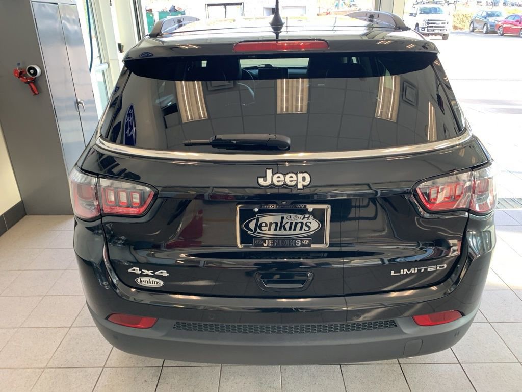 Used 2022 Jeep Compass Limited AWD/4WD image 13
