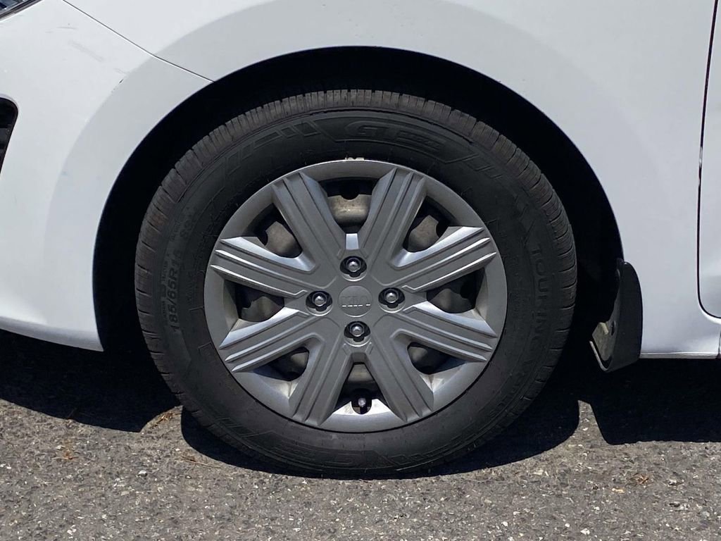 Used 2021 Kia Rio LX FWD image 8