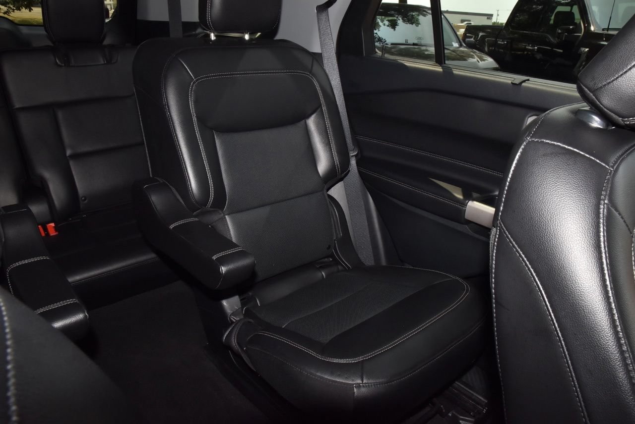 Certified 2024 Ford Explorer Limited w/ Limited Technology Package AWD/4WD image 23