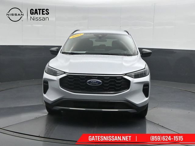 Used 2025 Ford Escape ST-Line FWD image 5
