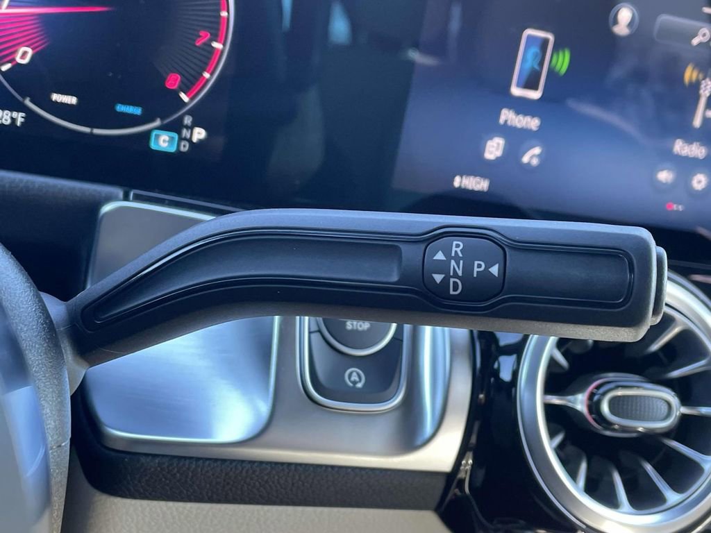 Certified 2025 Mercedes-Benz GLB 250 image 23