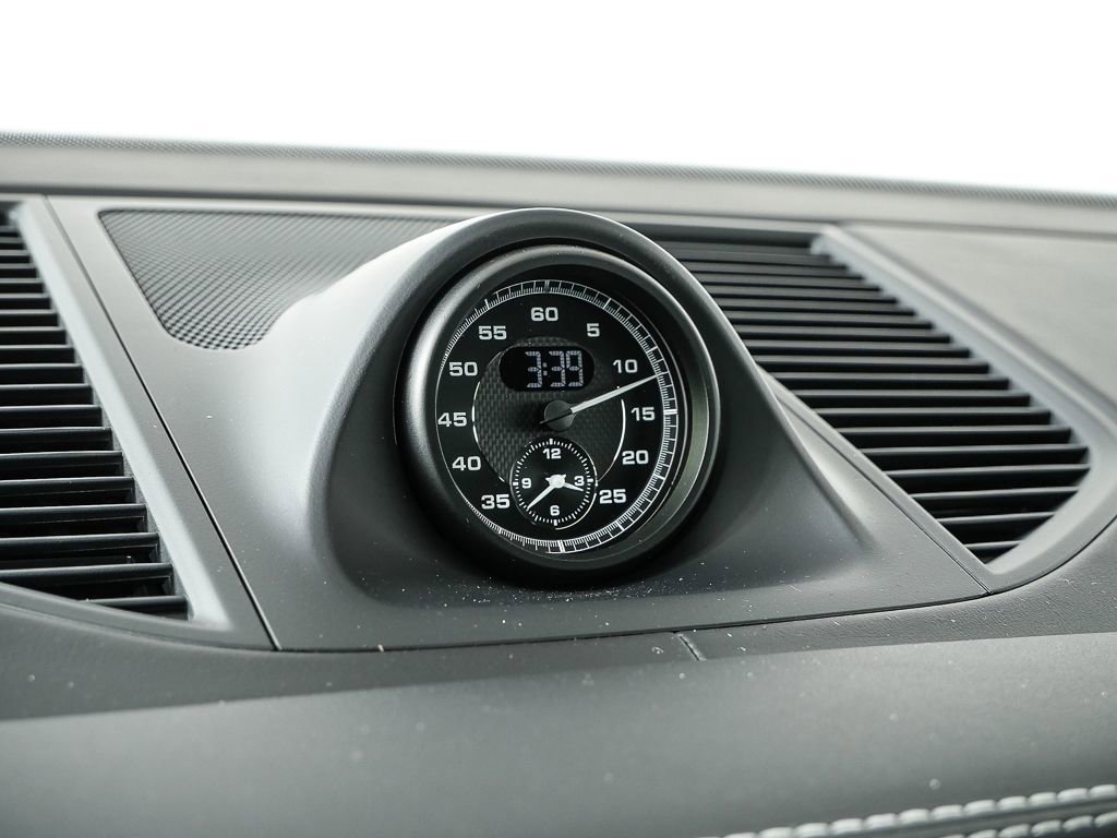 New 2026 Porsche Macan GTS image 14