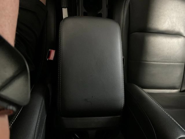 Used 2022 Jeep Wrangler Unlimited Sahara w/ Cold Weather Group AWD/4WD image 39