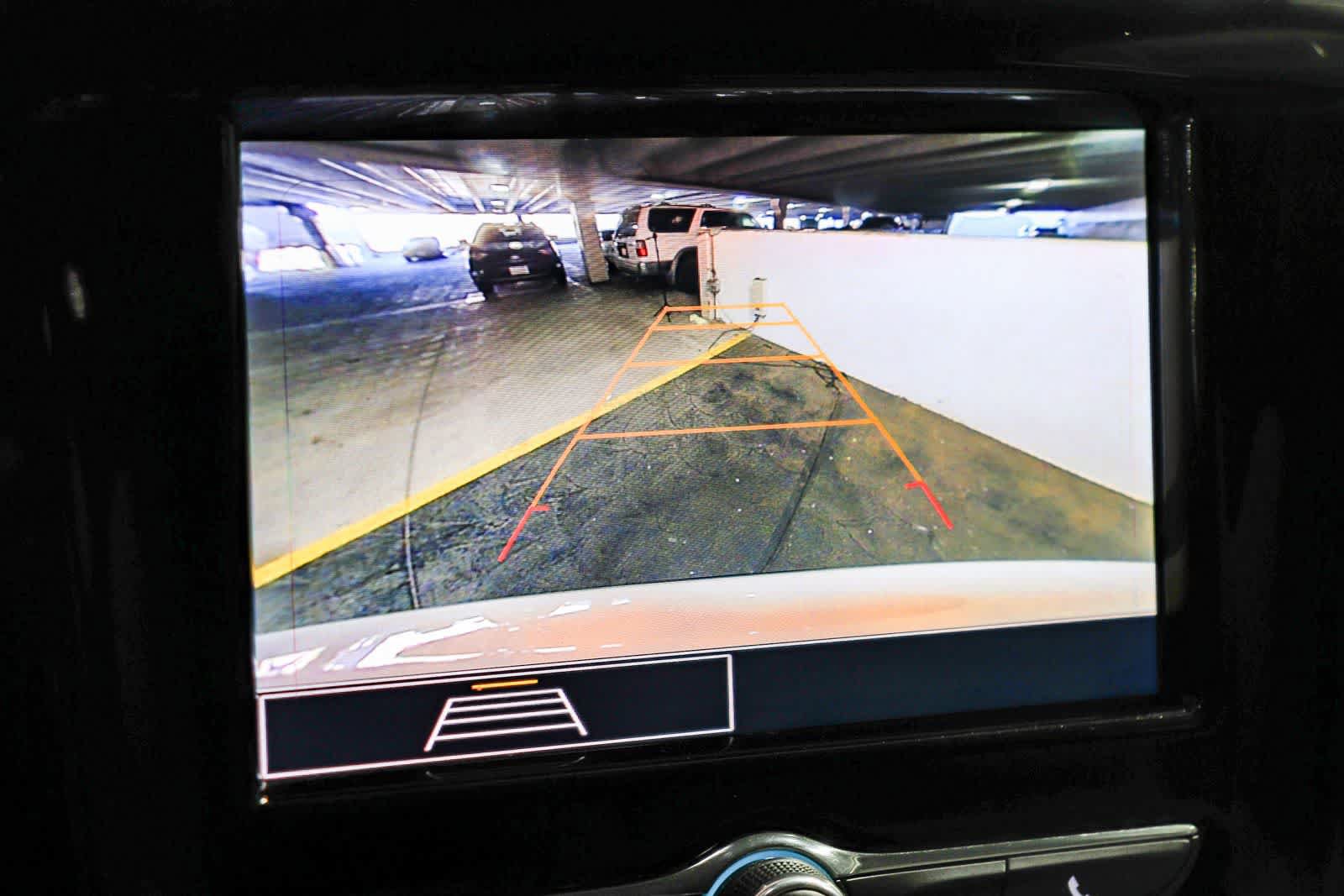 Used 2020 Chevrolet Traverse LS FWD image 24