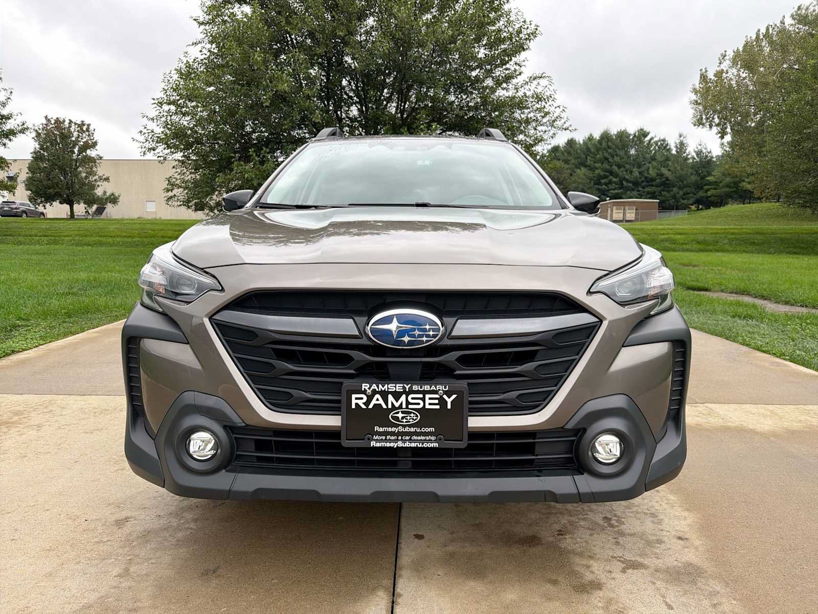 Certified 2024 Subaru Outback Premium AWD/4WD image 9