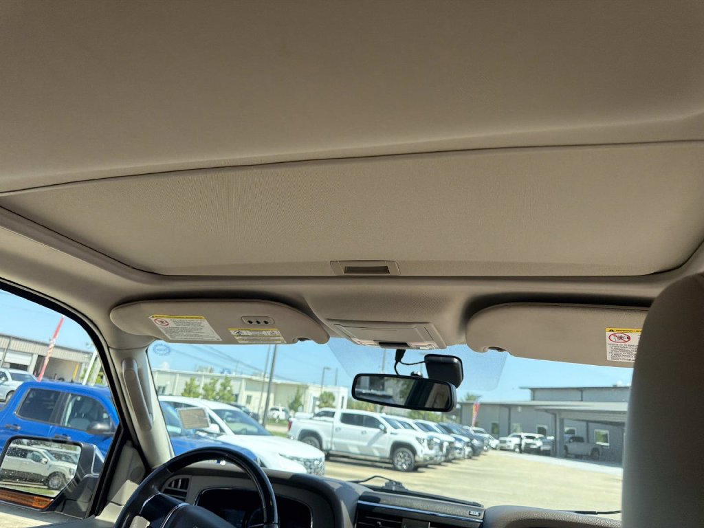 Used 2017 Lincoln Navigator Select RWD image 13