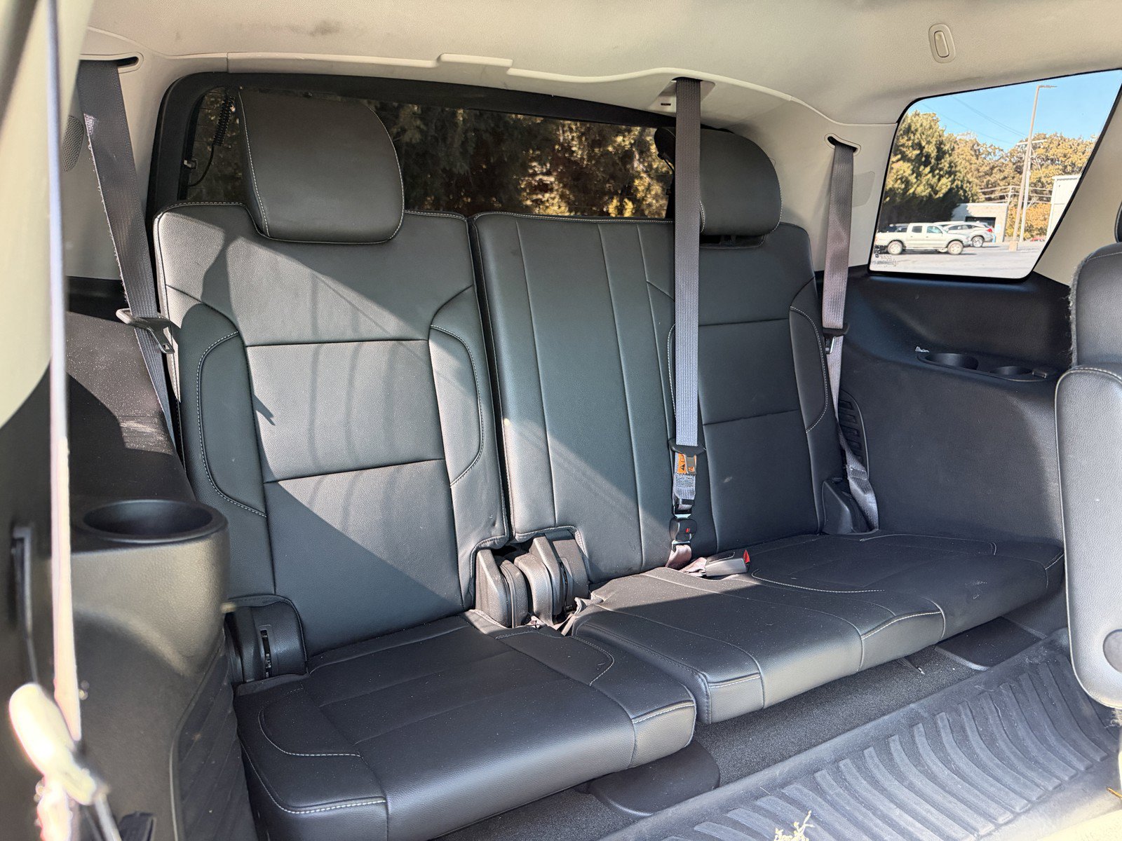 Used 2017 Chevrolet Tahoe LT w/ Luxury Package AWD/4WD image 13