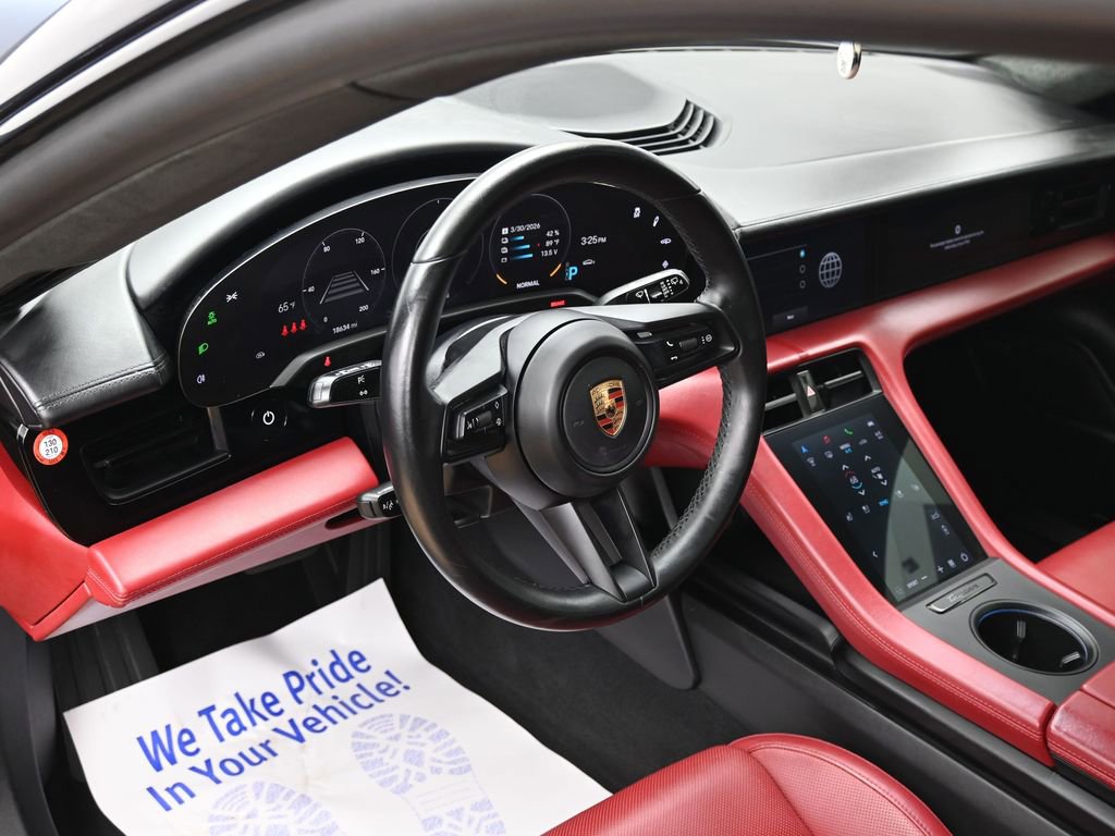 Used 2023 Porsche Taycan 4 Cross Turismo w/ Premium Package image 18