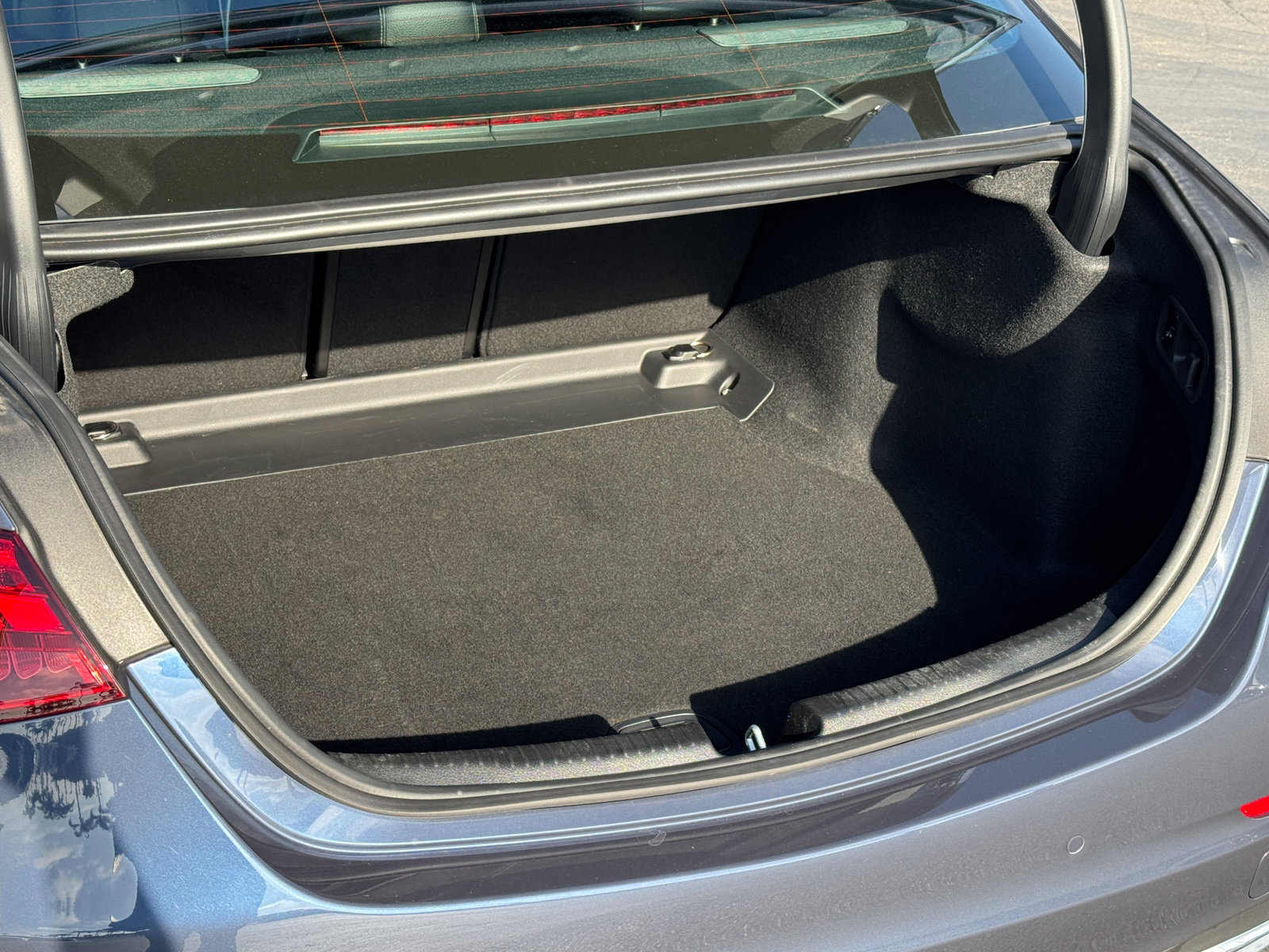 Used 2025 Mercedes-Benz C 300 Sedan image 15