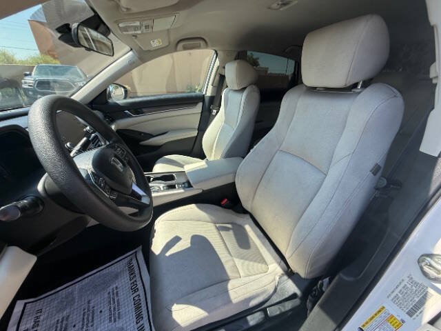 Used 2018 Honda Accord LX image 13