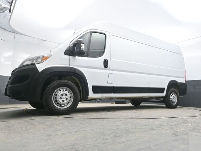 Used 2025 RAM ProMaster 2500 w/ Convenience Group image 31
