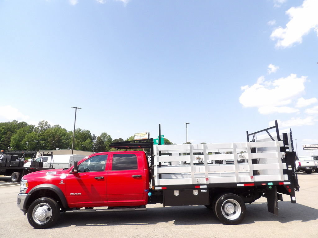 Used 2021 RAM 5500 Tradesman w/ Chrome Appearance Group RWD image 67