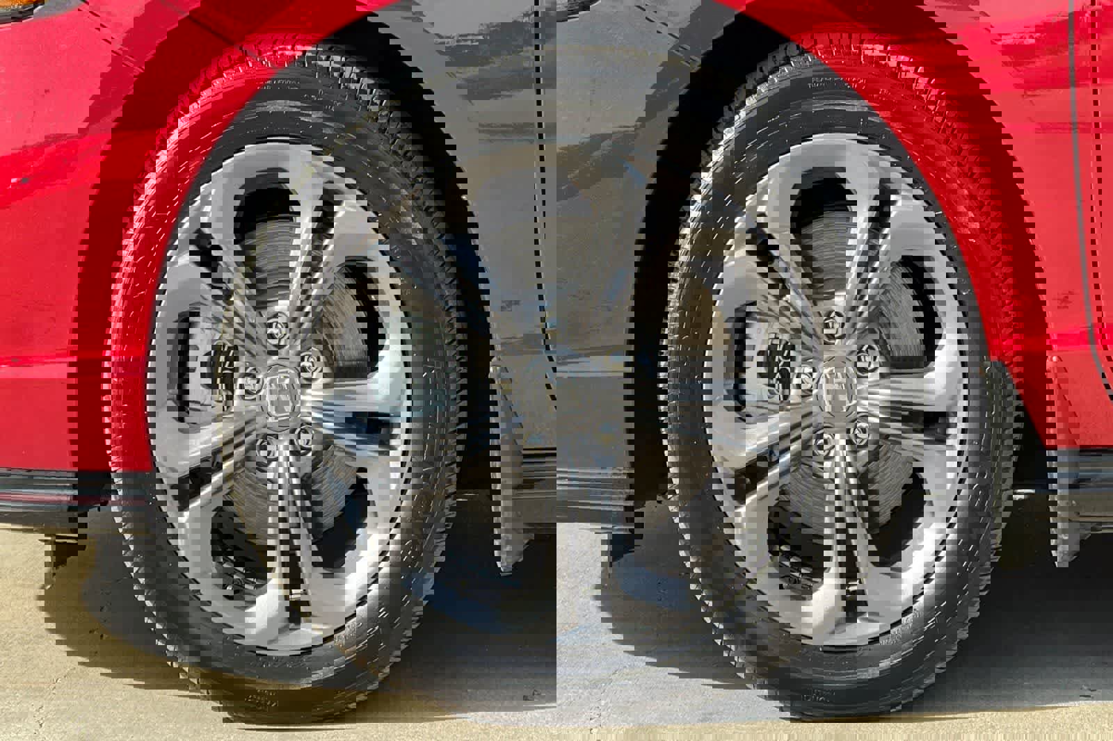 Used 2024 Honda Accord EX-L image 35