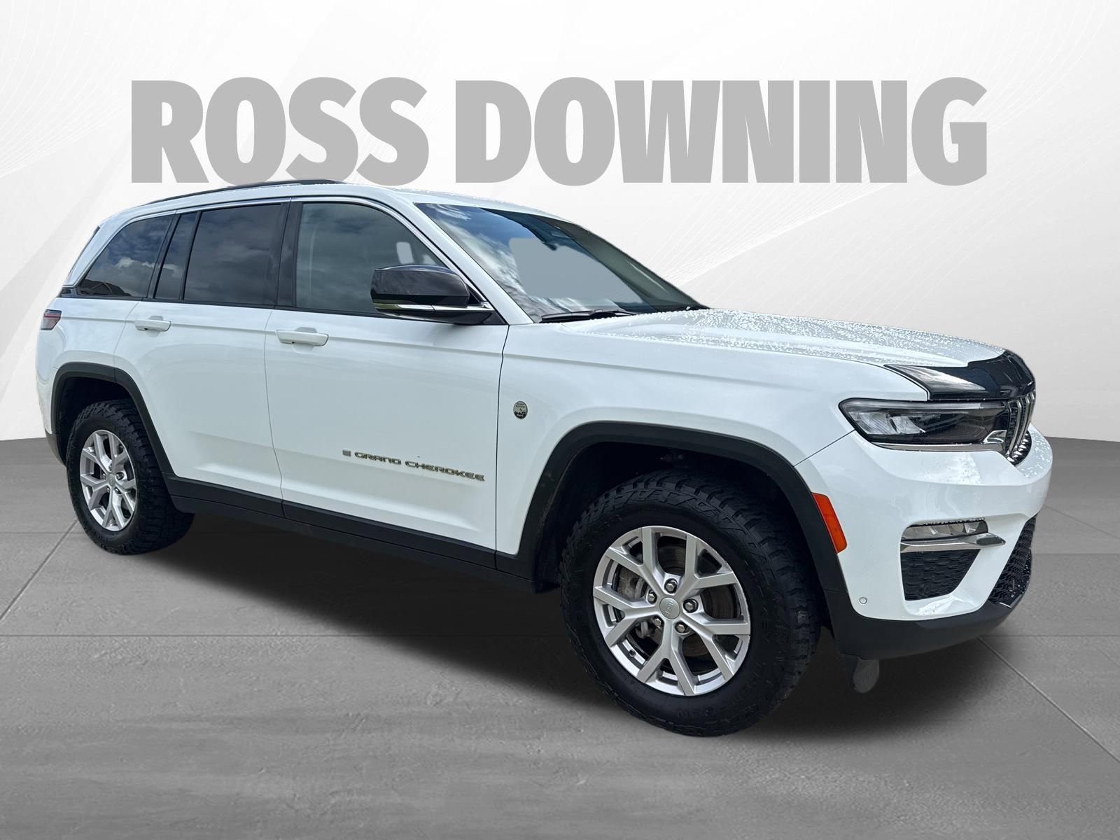 Used 2022 Jeep Grand Cherokee Limited w/ Luxury Tech Group II AWD/4WD image 8