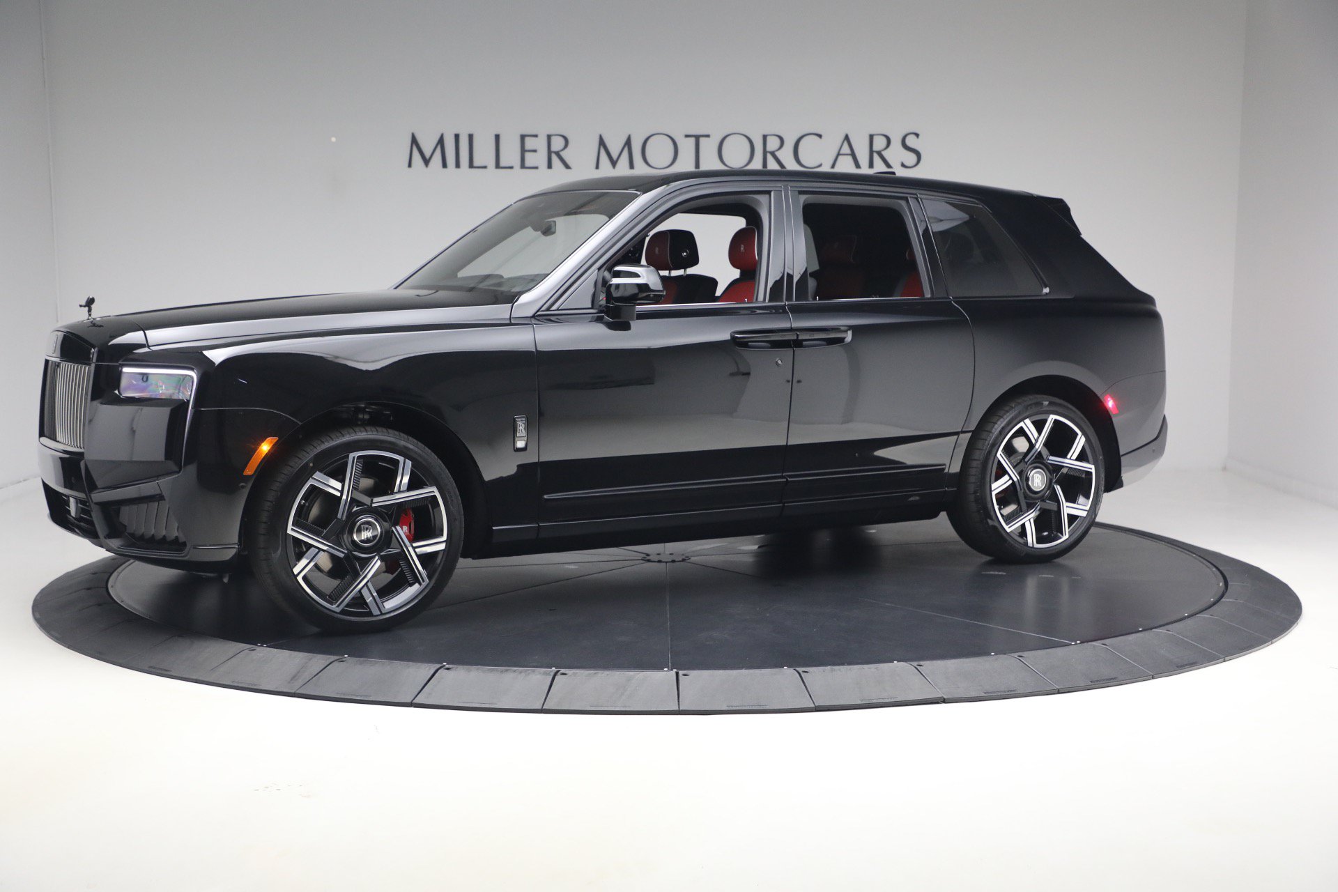 New 2027 Rolls-Royce Cullinan Black Badge AWD/4WD image 5