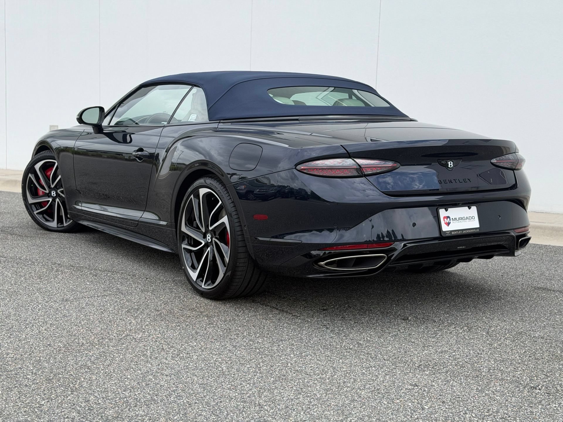 New 2026 Bentley Continental GTC AWD/4WD image 2