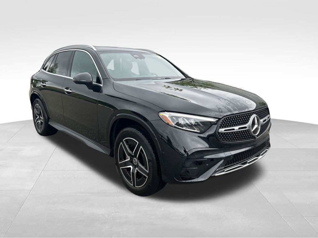 Used 2026 Mercedes-Benz GLC 350e 4MATIC image 7