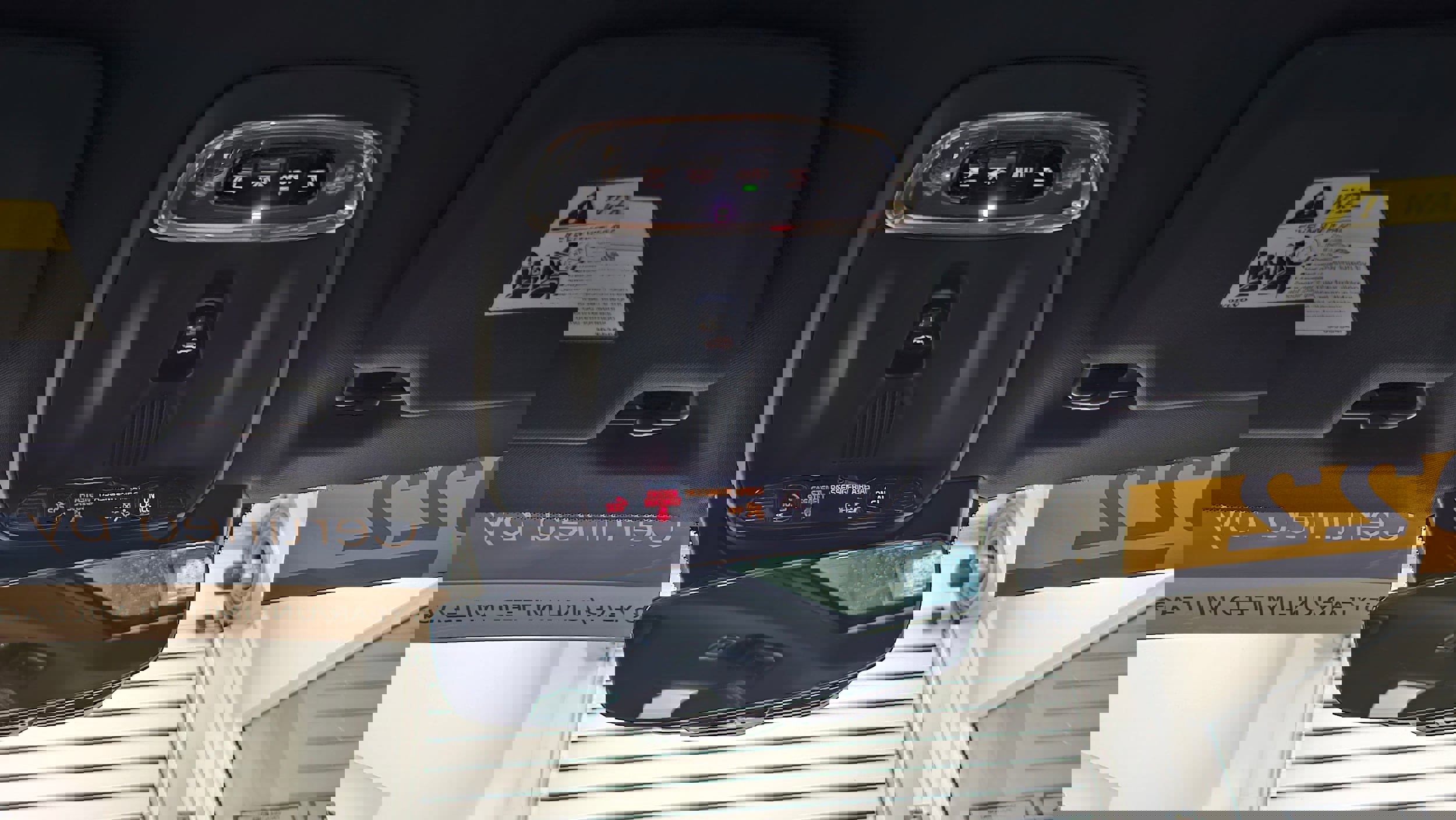 Certified 2022 Volvo XC90 T8 R-Design w/ Advanced Package image 26