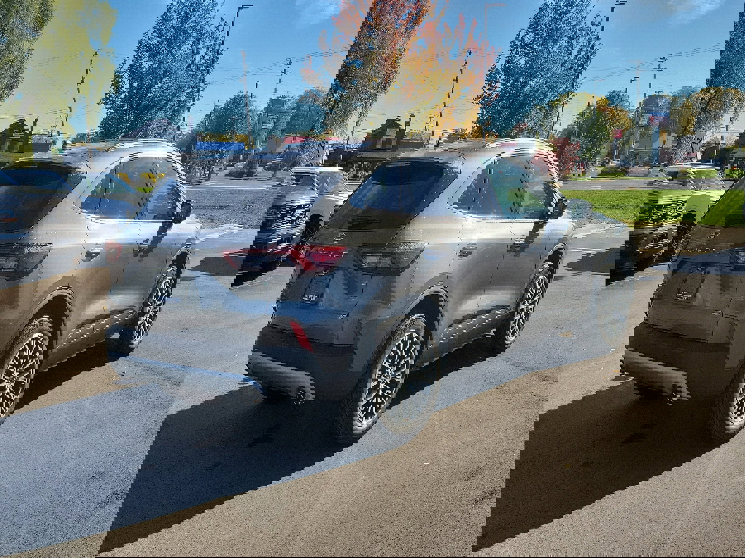 New 2026 Ford Escape SE FWD image 11