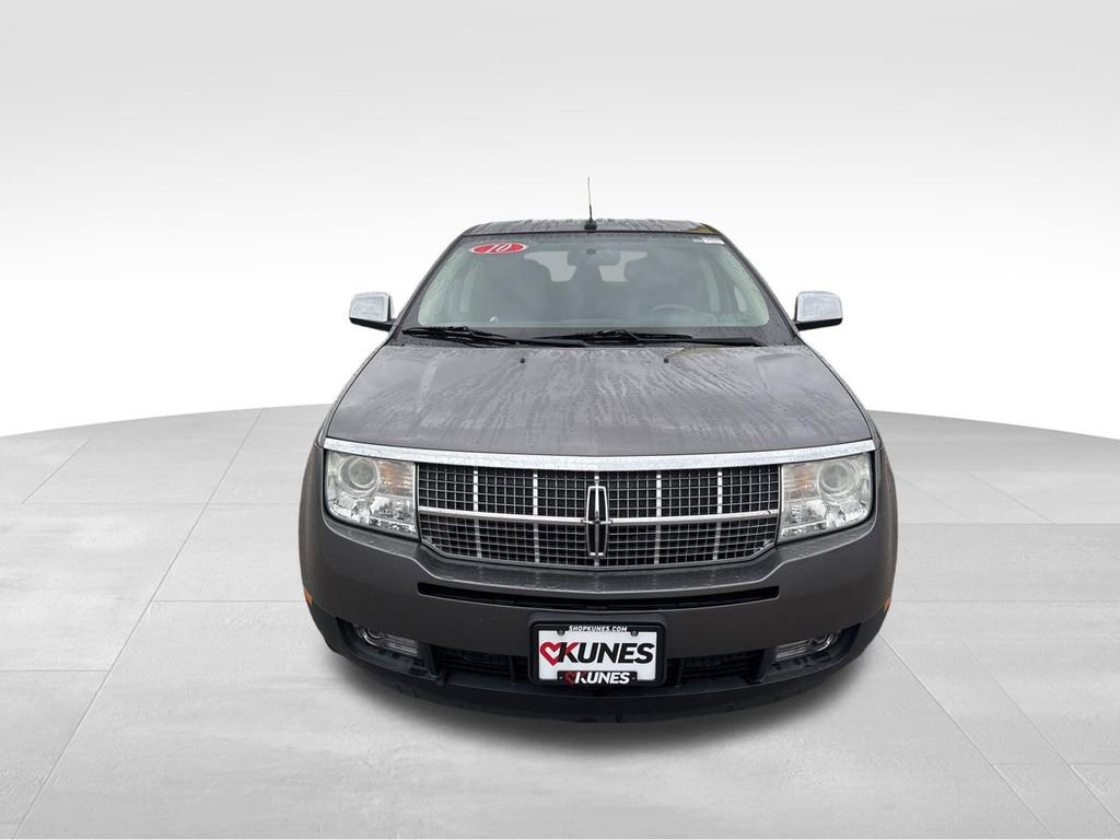 Used 2010 Lincoln MKX 2WD image 2